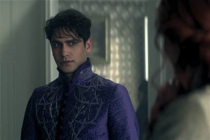 david in a purple kefta