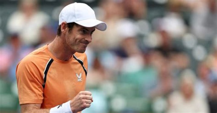 Murray opens his Canada Open campaign on Monday.