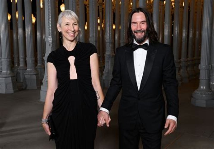 Was Keanu Reeves expecting a kid with his first girlfriend?